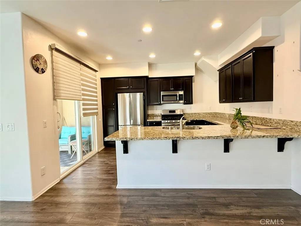 Glendora, CA 91740,422 W Route 66 #87