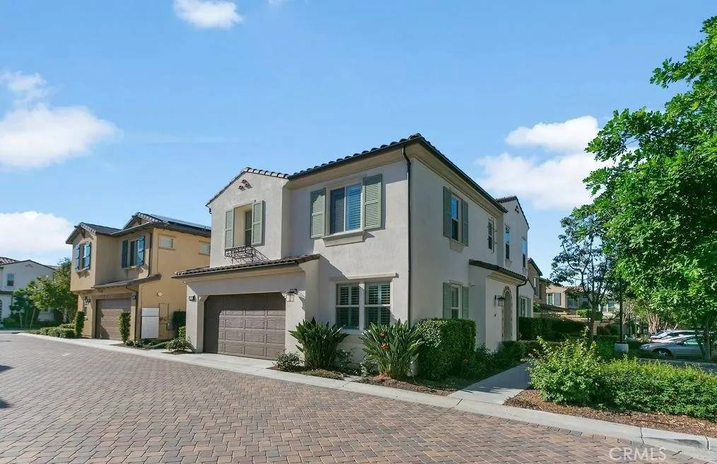 Lake Forest, CA 92630,47 Fuchsia