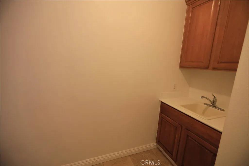 Eastvale, CA 92880,14440 Sleepy Creek Drive