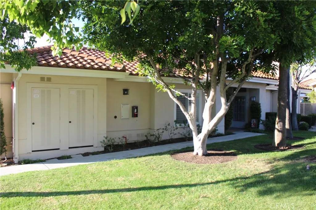 Mission Viejo, CA 92692,28919 Paseo Theresa