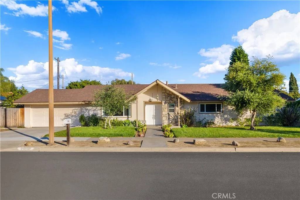 Santa Ana, CA 92705,13402 Winthrope Street