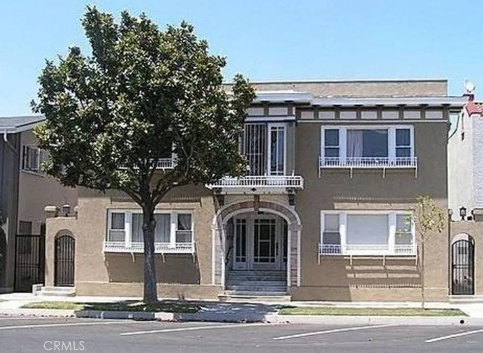 Long Beach, CA 90802,1109 E 1st #11