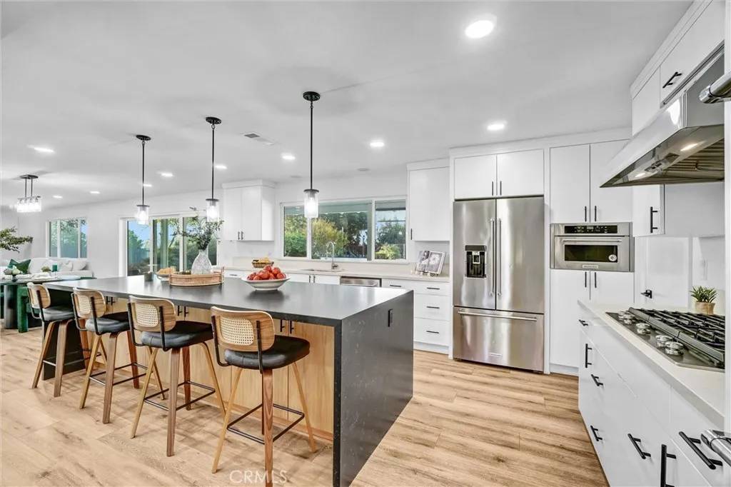 Villa Park, CA 92861,17762 Mountain View Circle