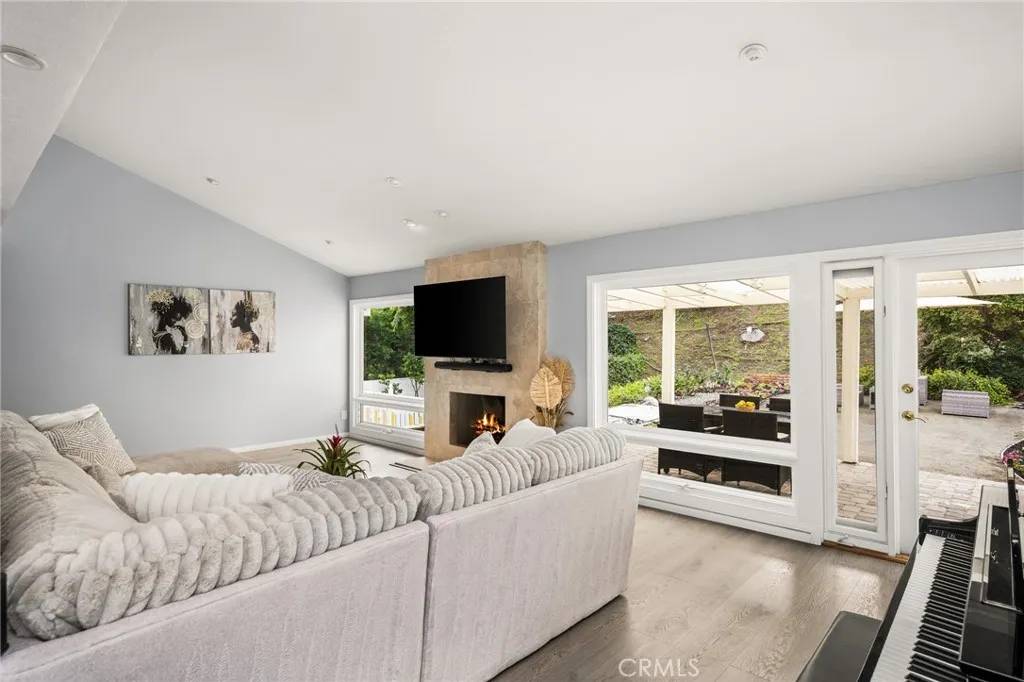 Mission Viejo, CA 92691,24671 Venablo Dr