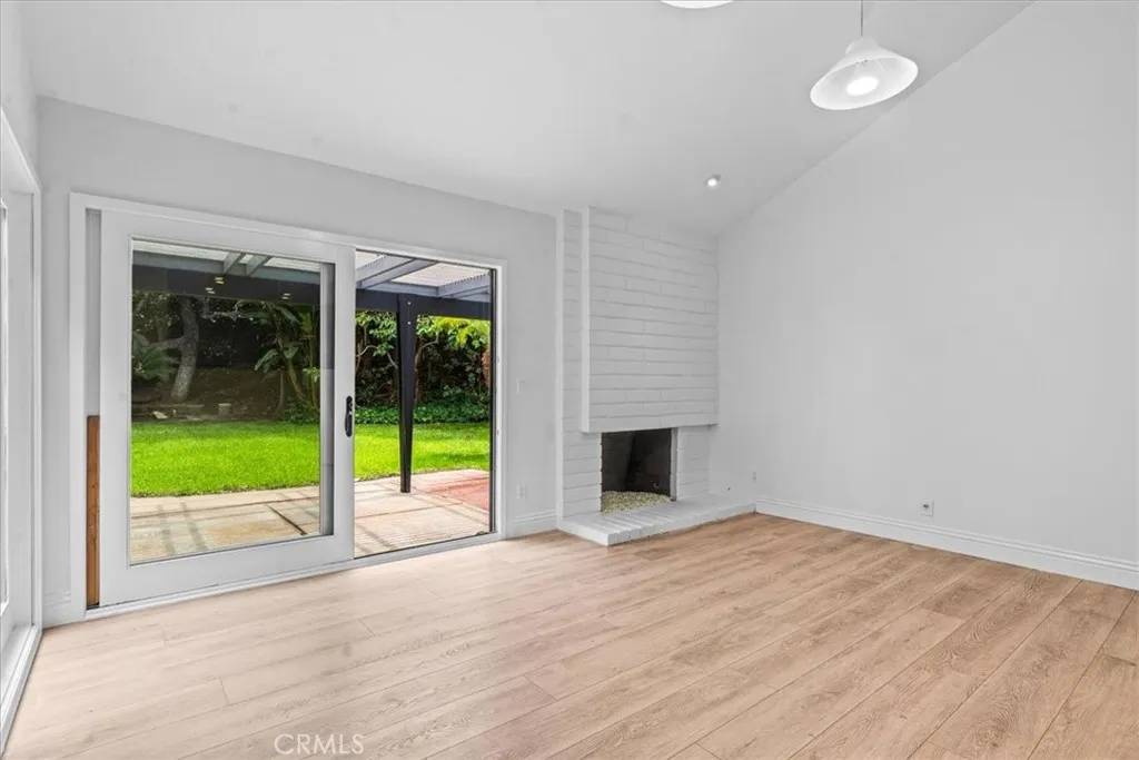 Irvine, CA 92604,15062 Lorenat Street