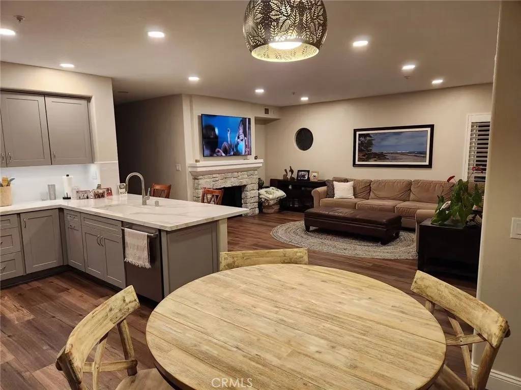 San Clemente, CA 92672,1509 Avenida De Nogales