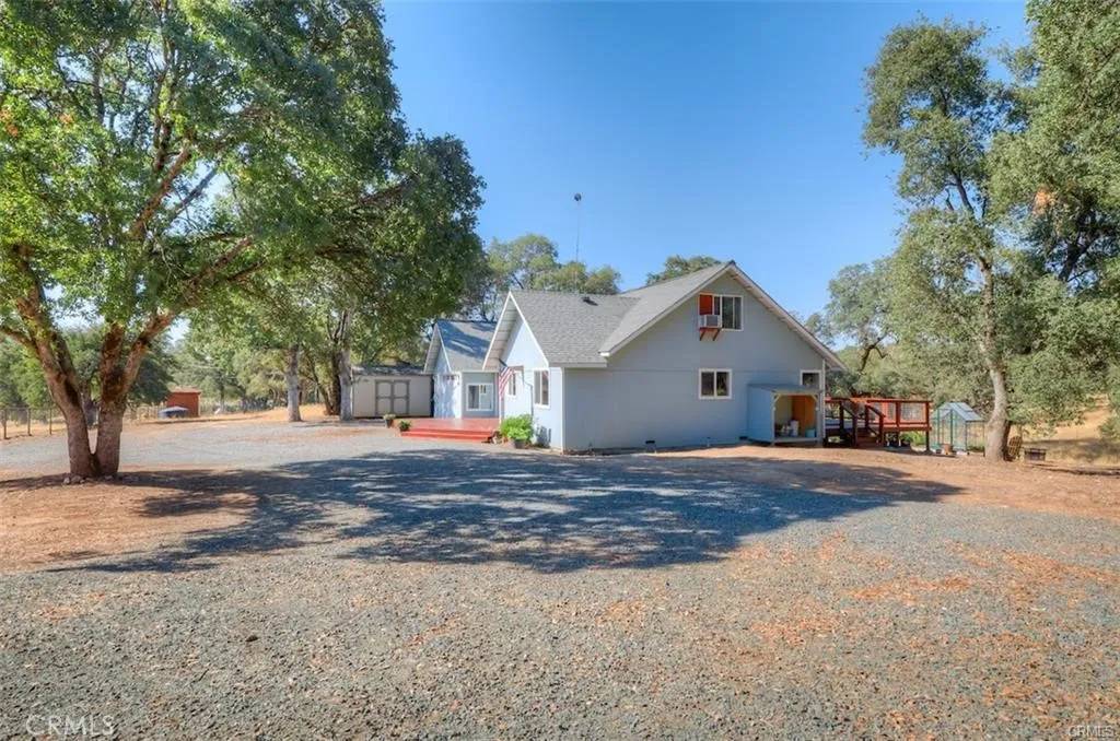 Bangor, CA 95914,206 Hobble Bush Lane
