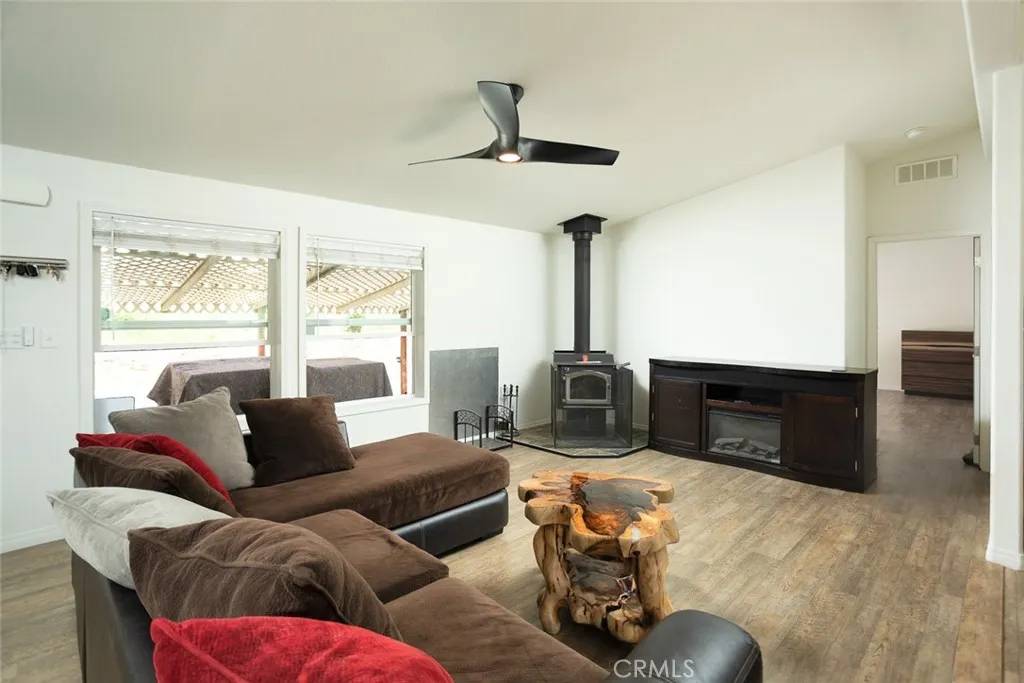 Berry Creek, CA 95916,56 Star Road