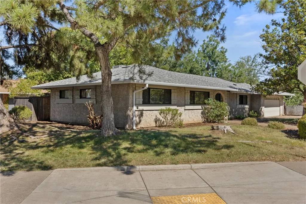 Chico, CA 95926,835 Madrone Avenue