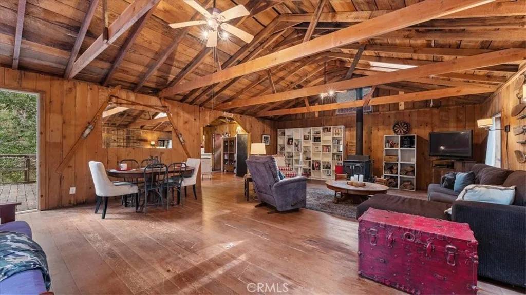 Berry Creek, CA 95916,11 Toyon