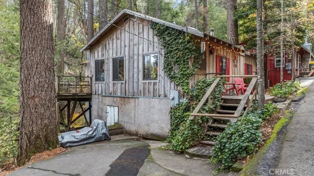 Berry Creek, CA 95916,11 Toyon