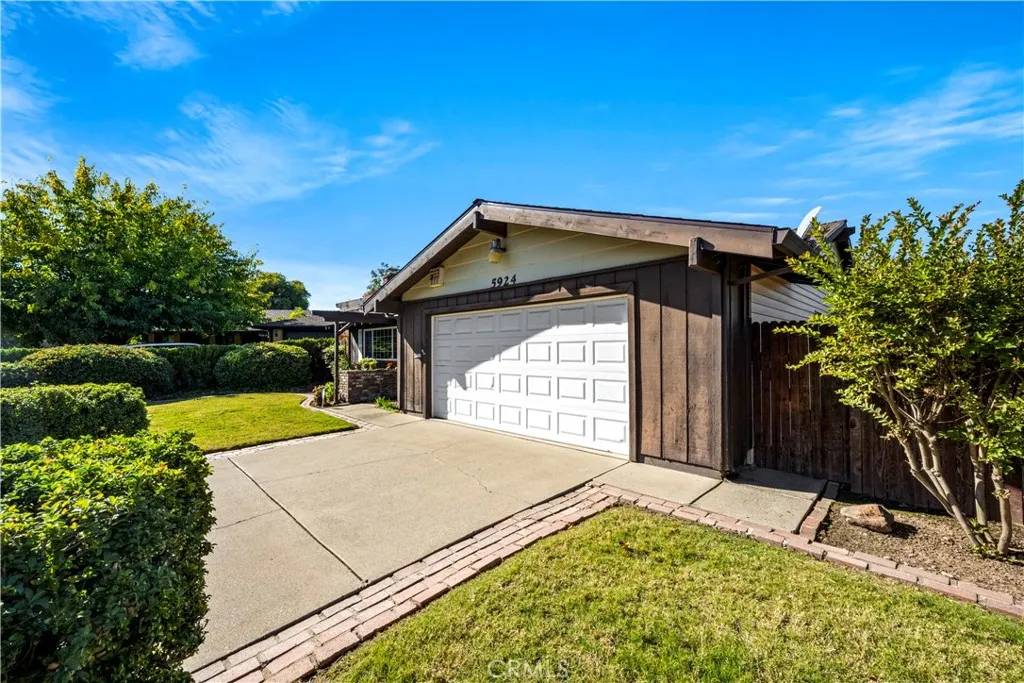 Sacramento, CA 95842,5924 Jeanine Drive
