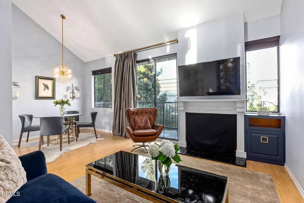 Pasadena, CA 91101,330 Cordova Street #332