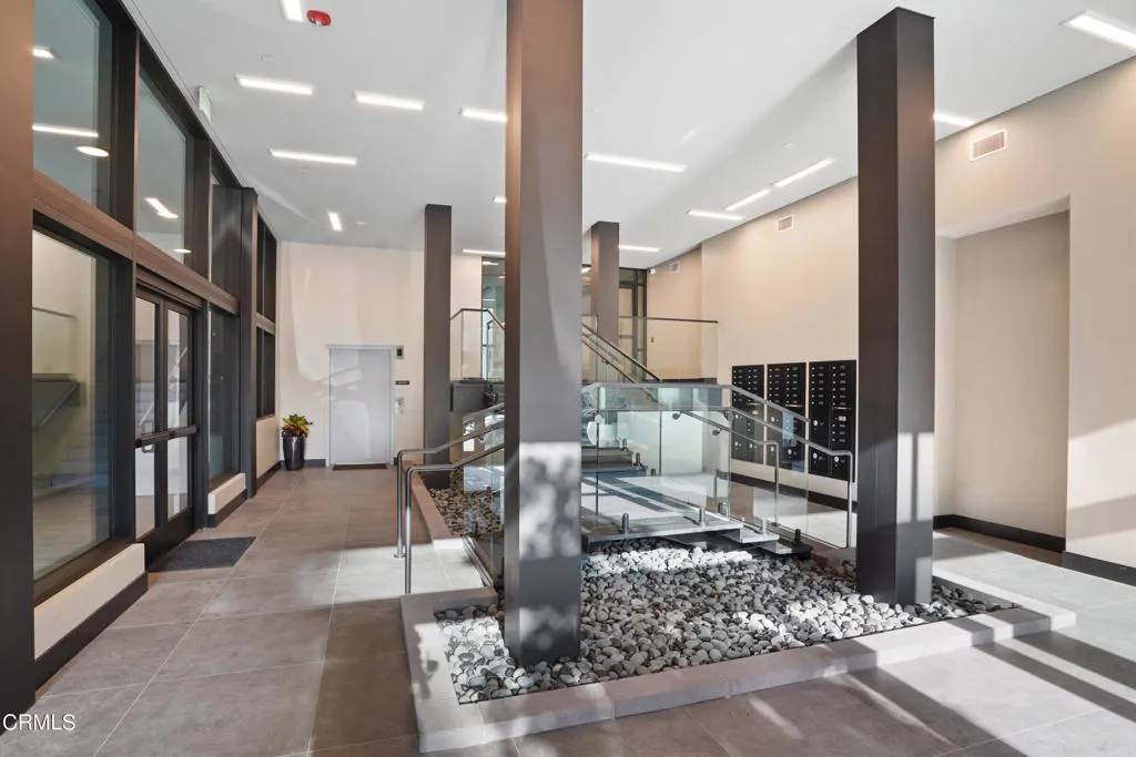 Pasadena, CA 91101,178 S Euclid Avenue #202