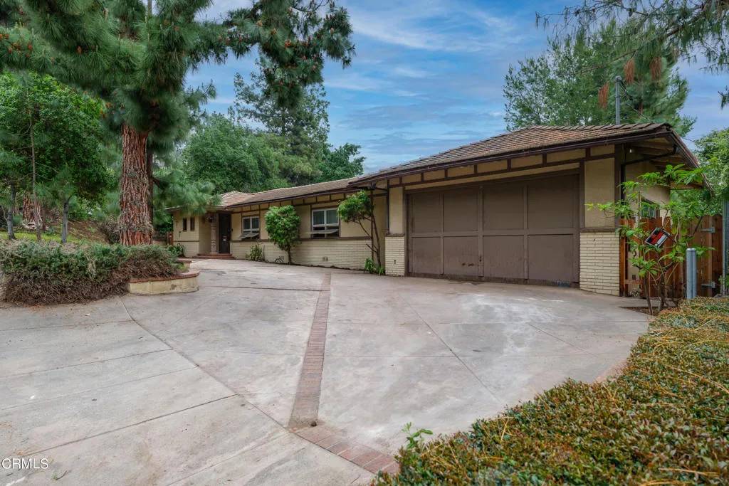 Arcadia, CA 91006,2242 Highland Vista Drive