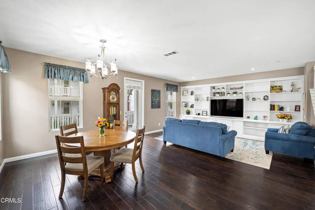 Ventura, CA 93003,5606 Brubeck Street