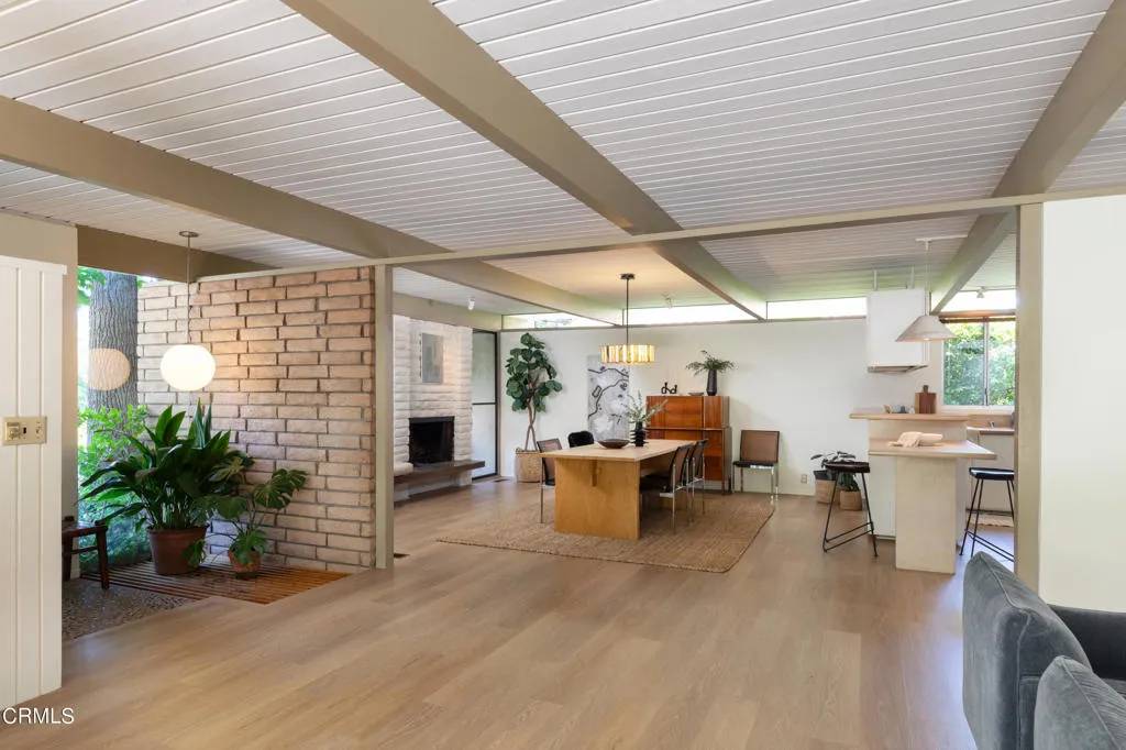 Altadena, CA 91001,2113 Minoru Drive