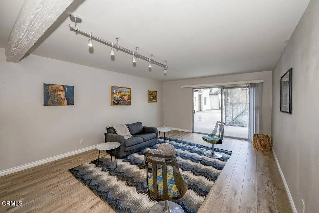 Encino, CA 91316,5460 White Oak Avenue #E125