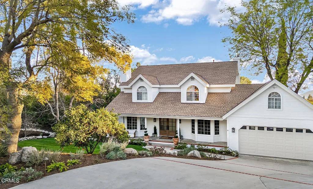 La Crescenta, CA 91214,2306 Mountain Avenue