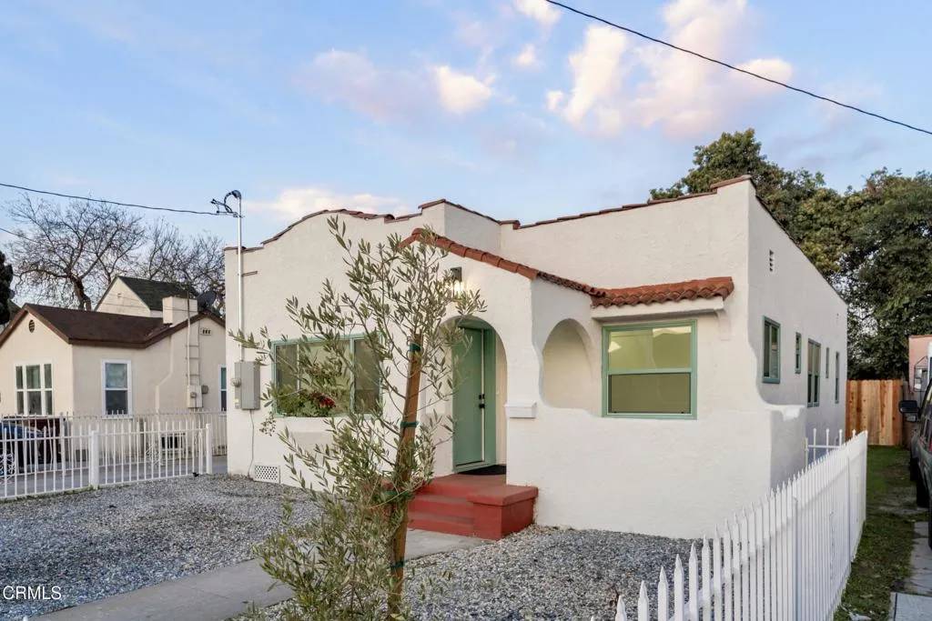 Compton, CA 90221,807 N Chester Avenue