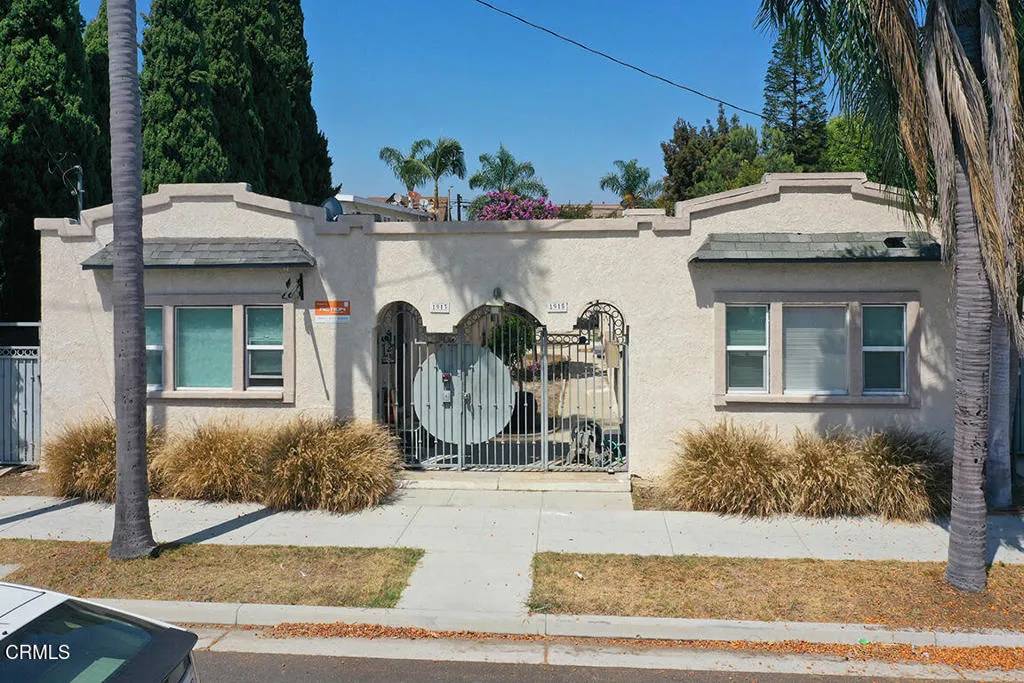 Long Beach, CA 90802,1913 E Broadway