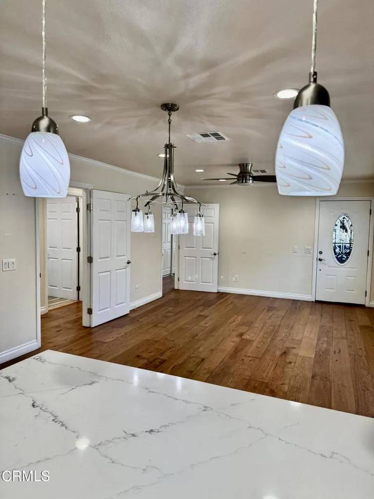Los Angeles, CA 90042,5024 Shipley Glen Drive
