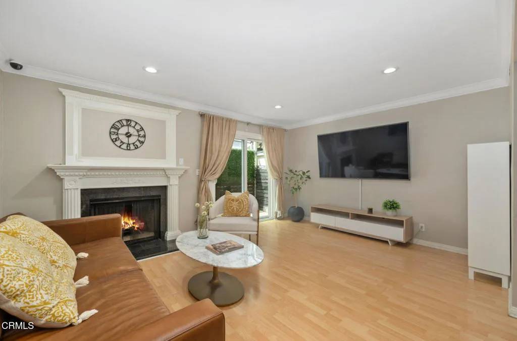 La Crescenta, CA 91214,3130 Montrose Avenue #110