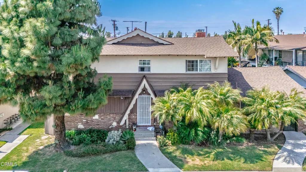 Downey, CA 90241,10525 Downey Avenue