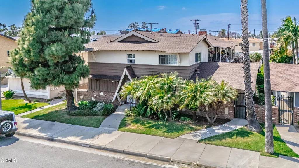 Downey, CA 90241,10525 Downey Avenue