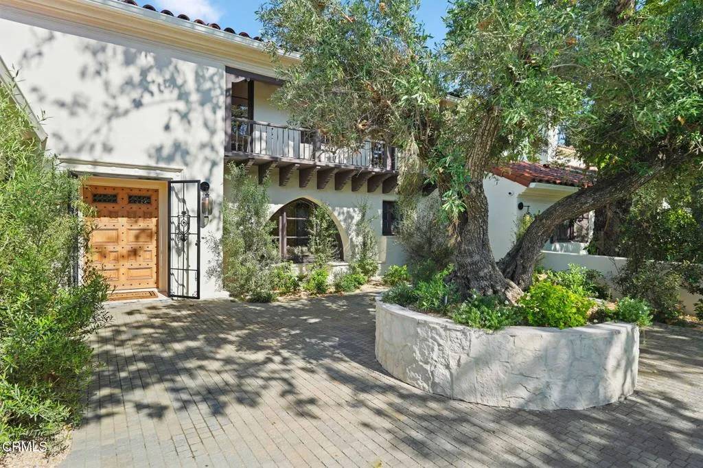 San Marino, CA 91108,620 S Allen Avenue