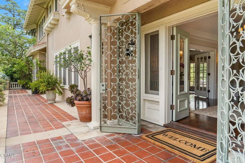 Pasadena, CA 91106,1145 Hillcrest Avenue