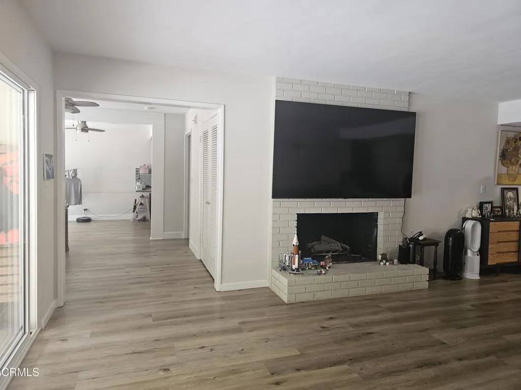 La Canada Flintridge, CA 91011,5222 Haskell Street