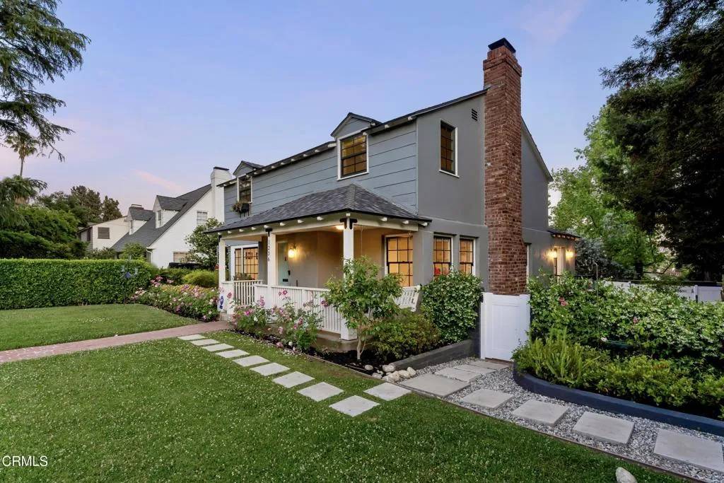 Altadena, CA 91001,1236 New York Drive