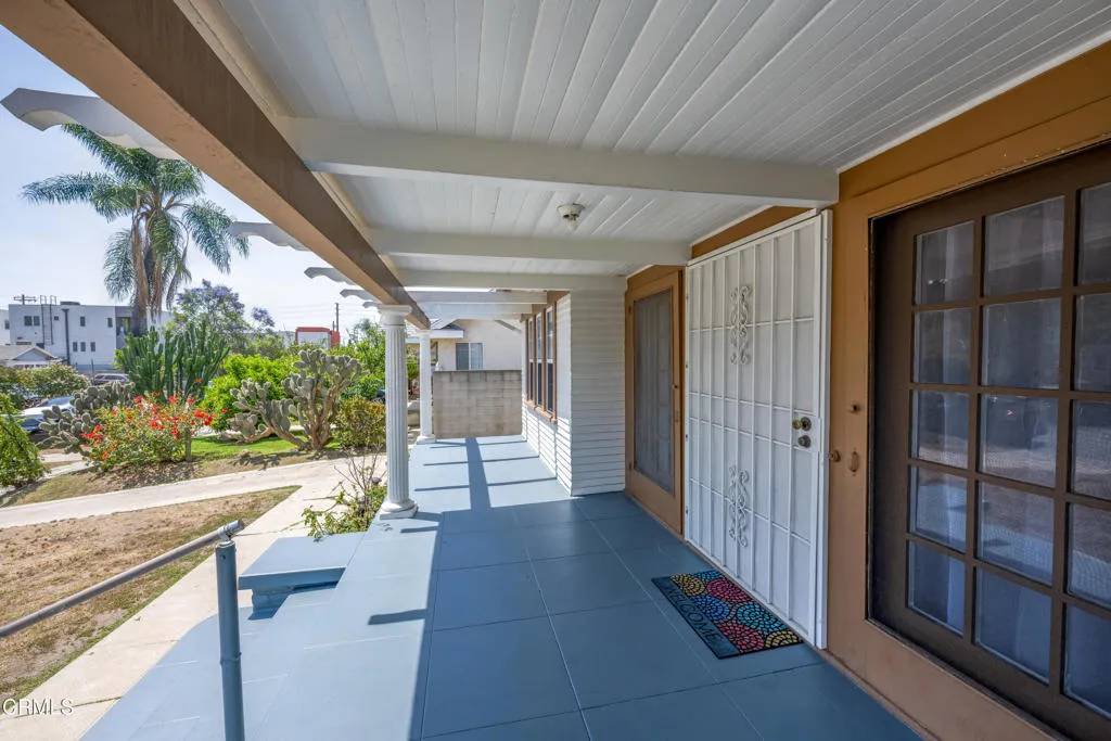 Los Angeles, CA 90029,1139 N. Heliotrope Dr.,