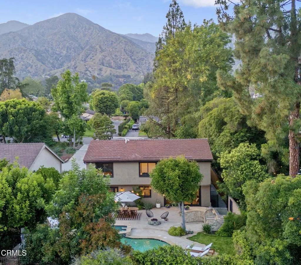 Sierra Madre, CA 91024,330 E Sierra Madre Boulevard