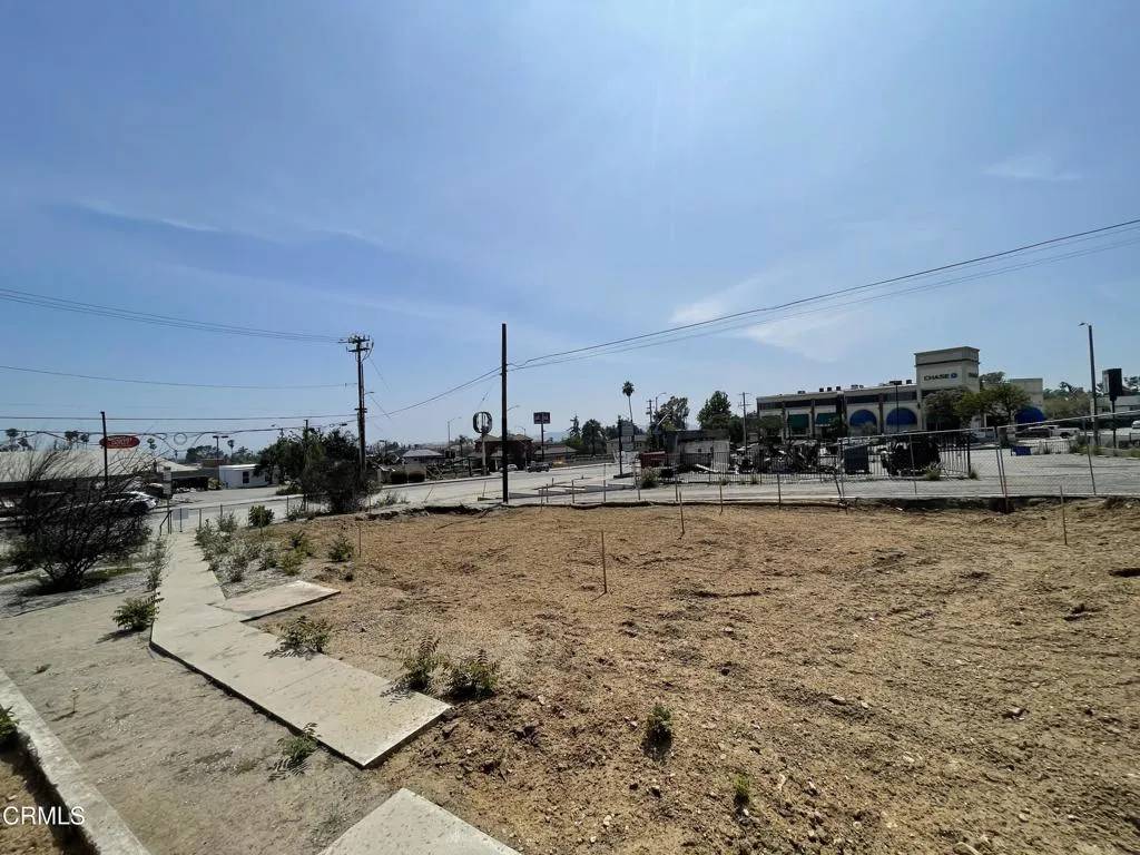 Altadena, CA 91001,917 E Mendocino