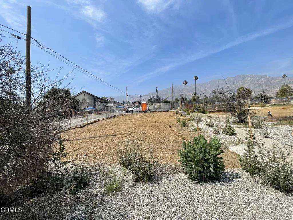 Altadena, CA 91001,917 E Mendocino