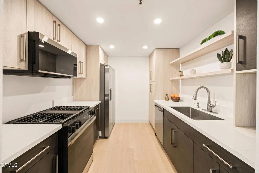 Pasadena, CA 91106,70 N Catalina Avenue #101
