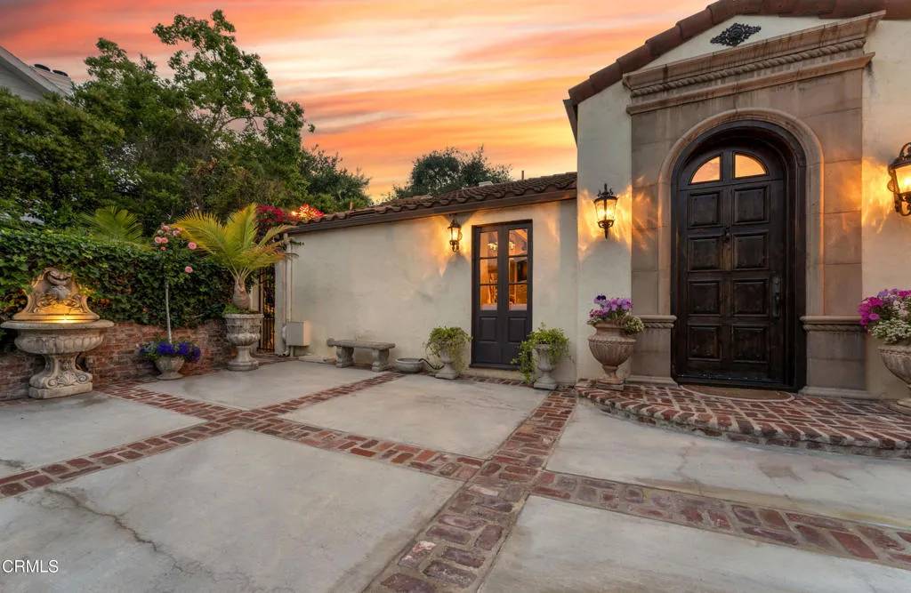 Pasadena, CA 91103,1205 Linda Vista Avenue