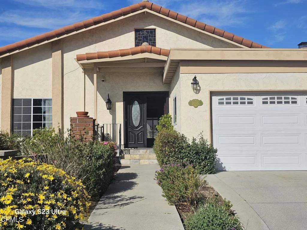 La Canada Flintridge, CA 91011,4605 Leir Drive