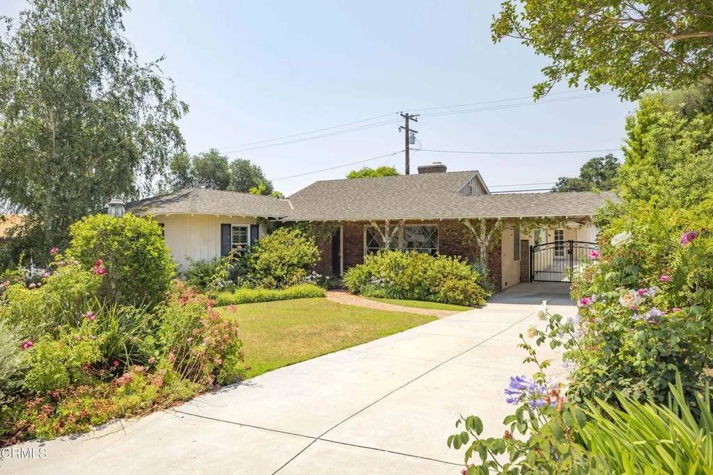 La Canada Flintridge, CA 91011,432 Oliveta Place