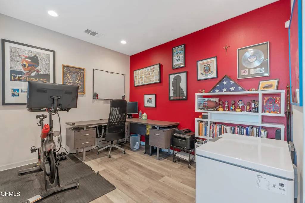 Los Angeles, CA 90041,1553 Verbena Way