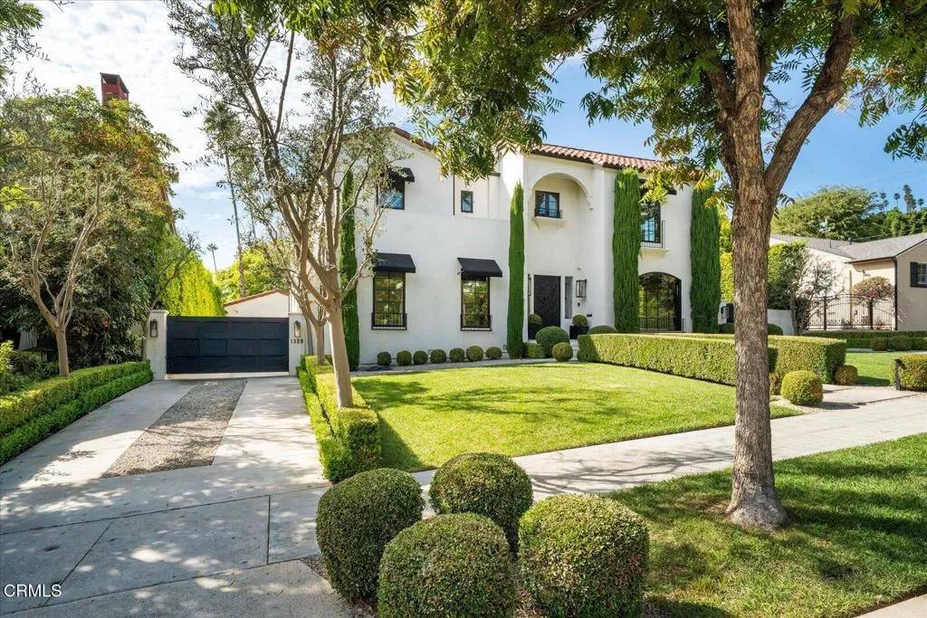 Glendale, CA 91207,1329 Campbell Street