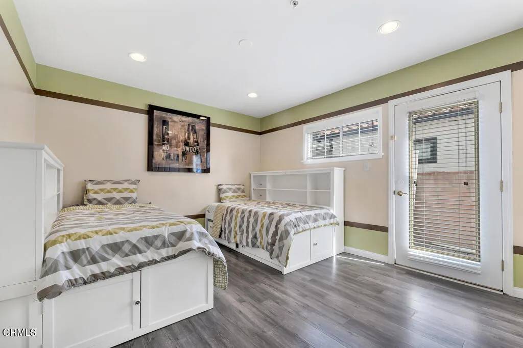 Lake Balboa, CA 91406,15743 Covello Street