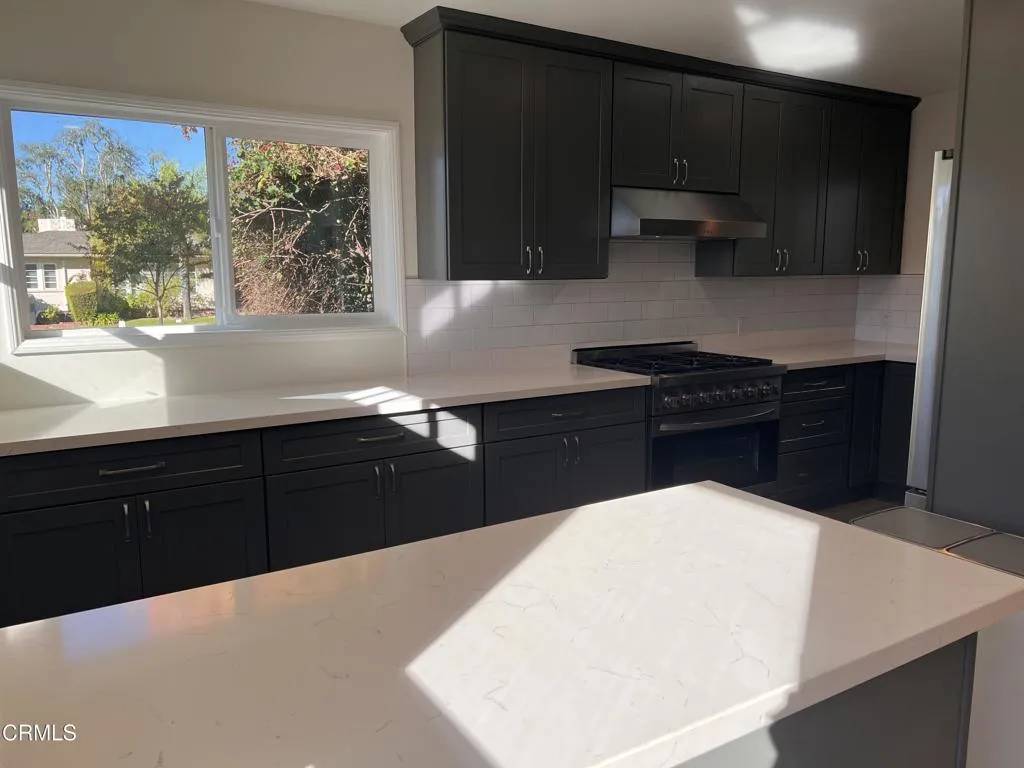 La Canada Flintridge, CA 91011,4626 Viro Road