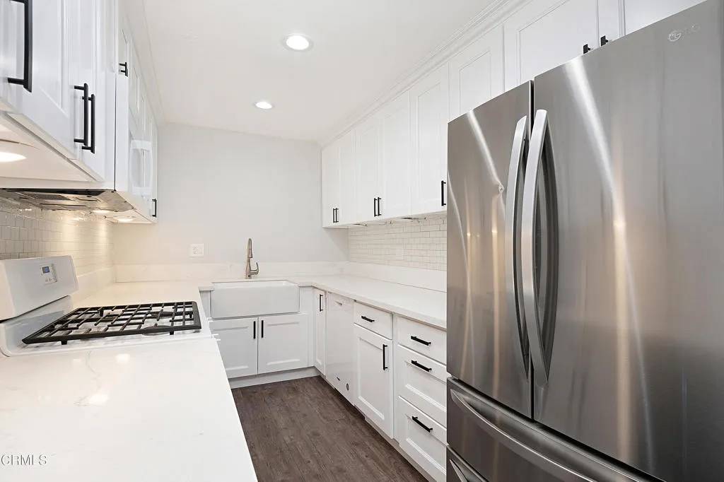 Pasadena, CA 91101,497 S El Molino Avenue #205