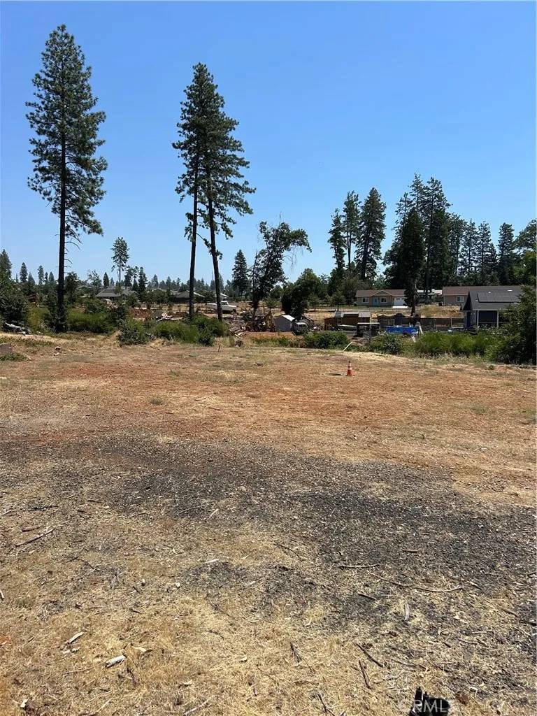 Paradise, CA 95969,1227 Nunneley