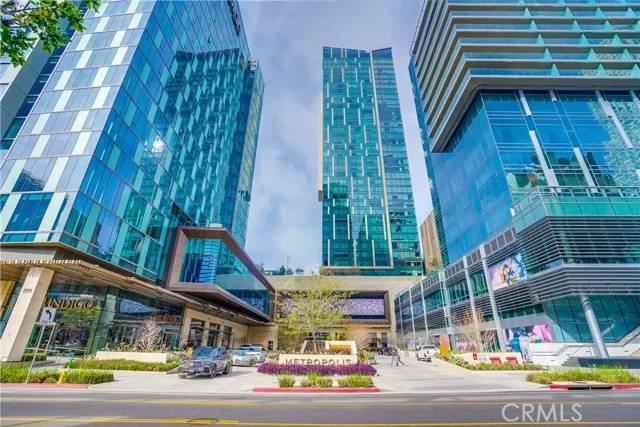 Los Angeles, CA 90017,889 Francisco Street #3803