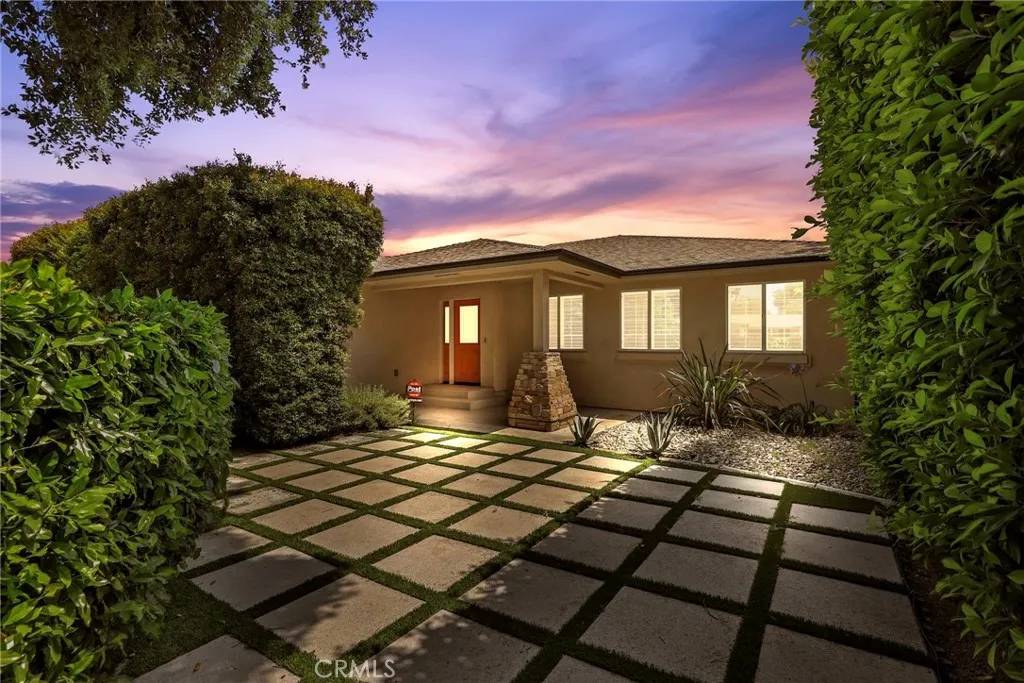 Arcadia, CA 91007,136 W Sandra Avenue