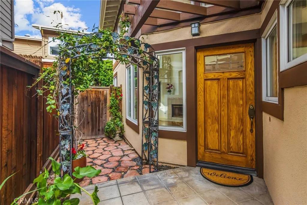 Pasadena, CA 91107,2853 Ashley Drive